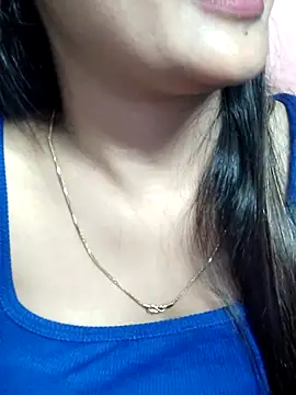 Wild-janvi live