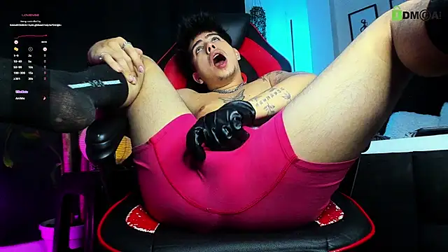 LyleBennett_ live