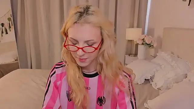 Tiffany__King live