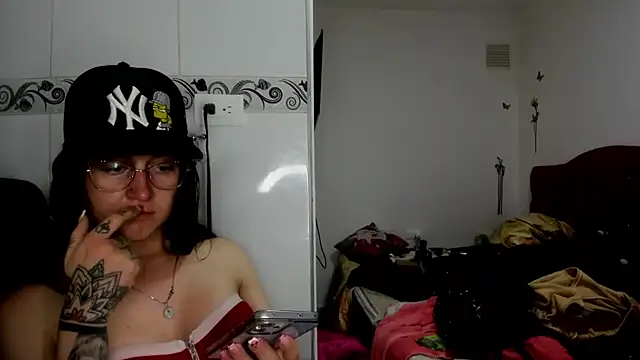 Sweet-Suck69 live