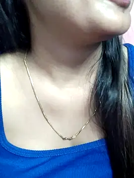 Wild-janvi live