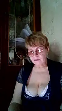 SophieBurns live