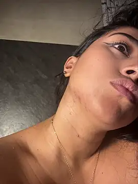 Valentinne_z live