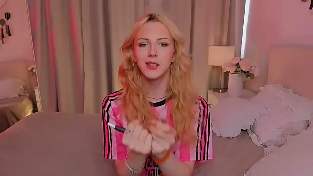 Tiffany__King live