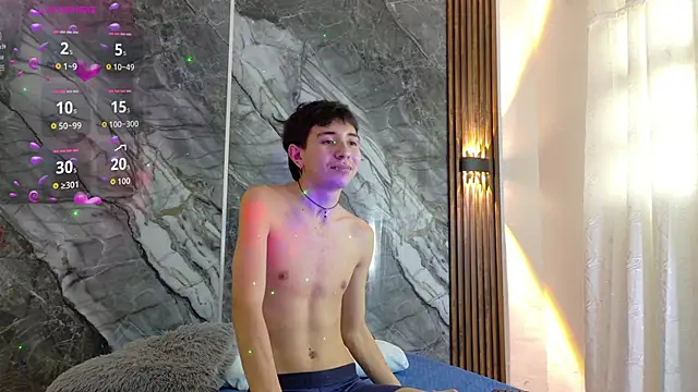 NoahWalker__ live