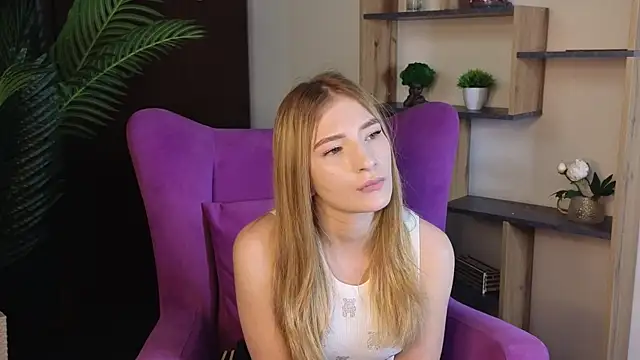 TashiaFink live