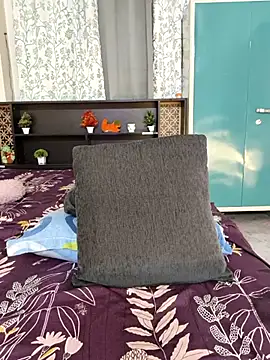 beby_girLL live
