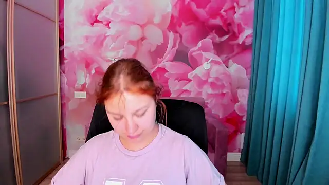AngelinaLow live