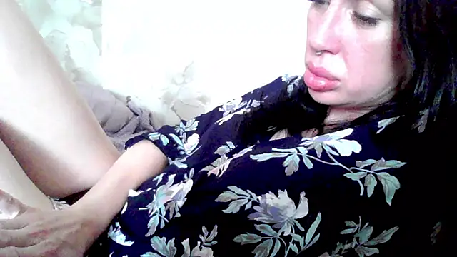 Lily_secret live