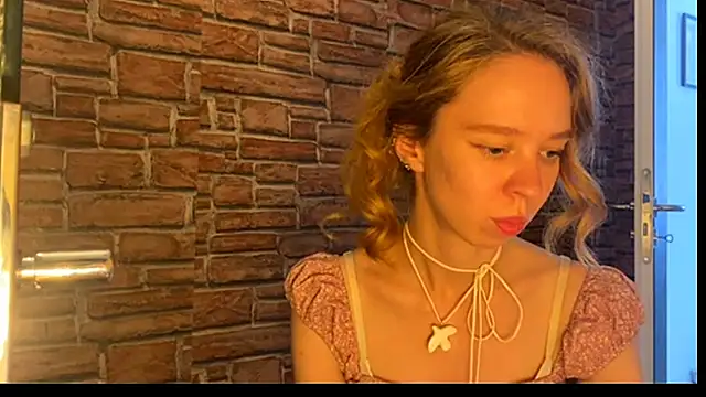 ElizaStorm live