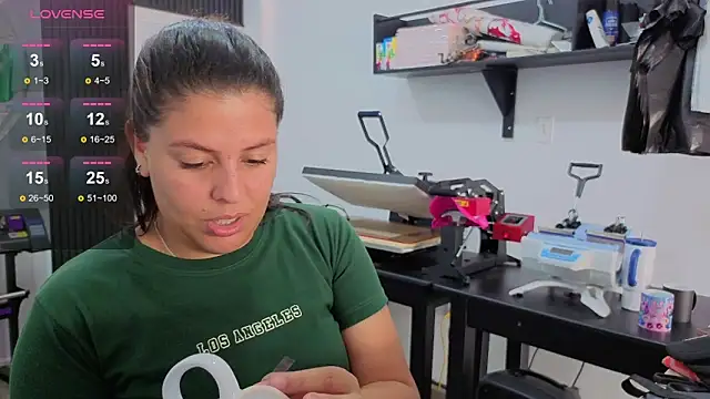 Daniela_mendoza26 live