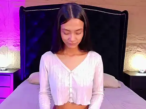 Ella_Walsh live