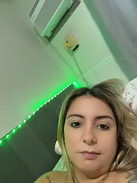 Victoriacavalliery live