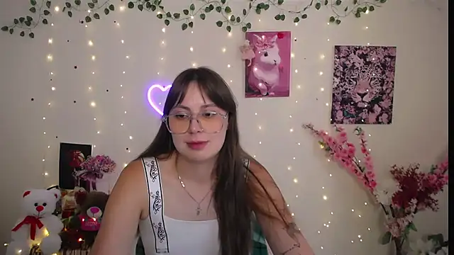 Amanda_Bright_ live