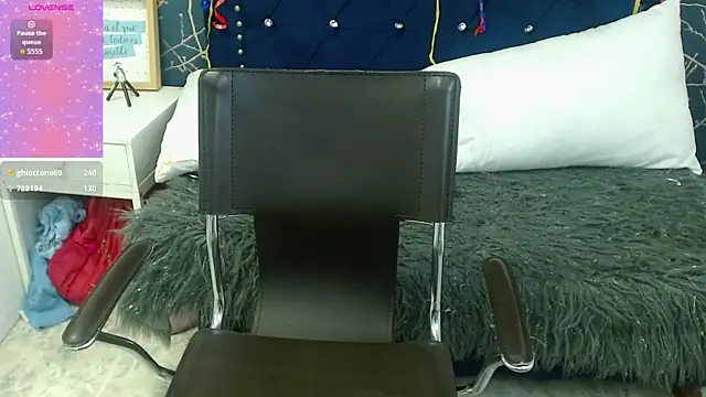 Laurha_ live