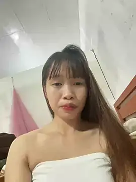 Nhii_Cum live