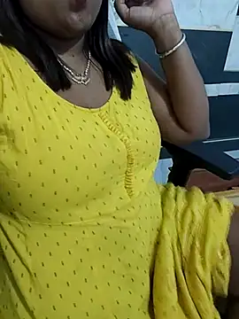 Lovely_silk live