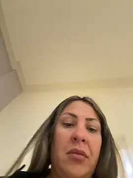 leona-david live