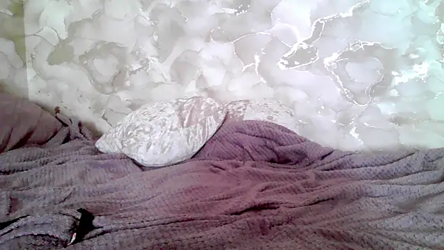 Lily_secret live