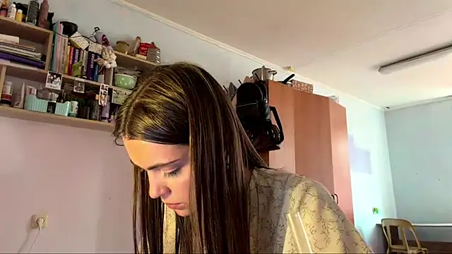 Ameliamali live
