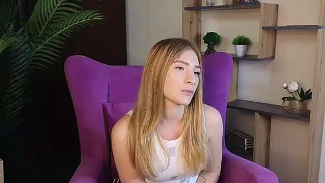 TashiaFink live