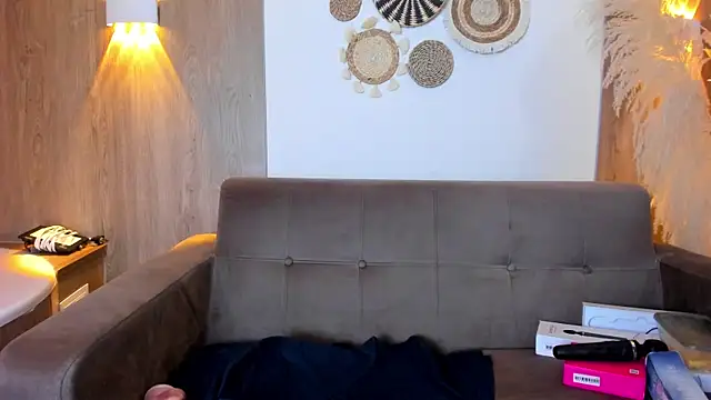 Emily_Frostt live