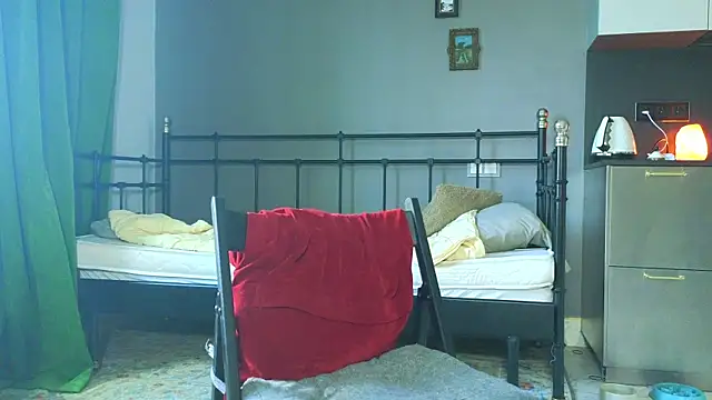 Lilyblushhh live