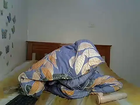 Pretty_tess live