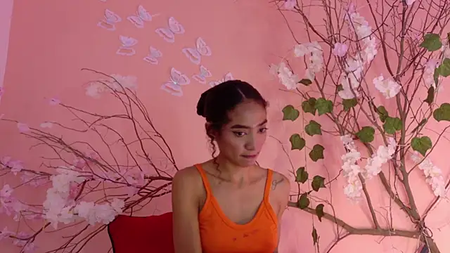 Charlotte_Love10 live