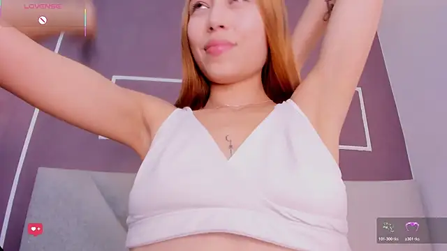 Naomi_Rousse live