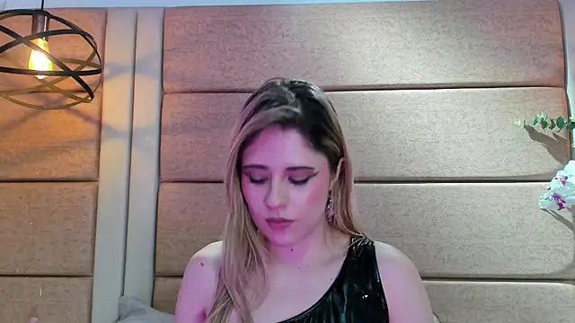 AndreinaOwen live