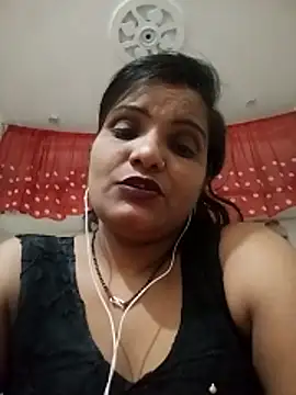 Cut_rani64 live