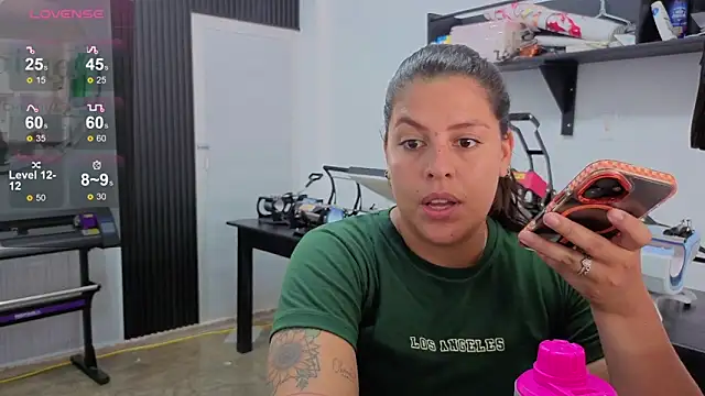 Daniela_mendoza26 live