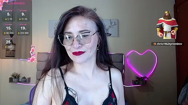 _naomi_s live