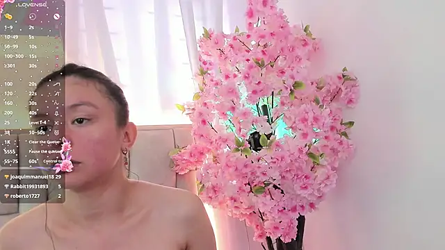 Dana_grey_ live