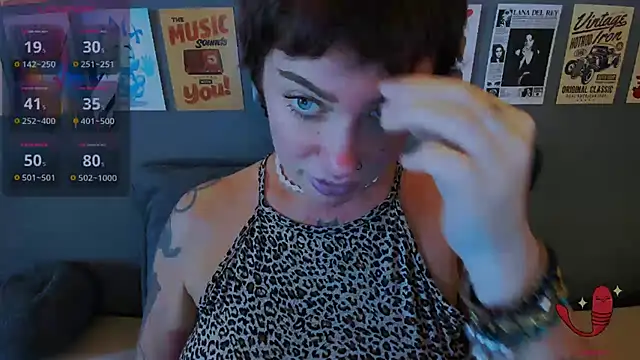EllieOz live