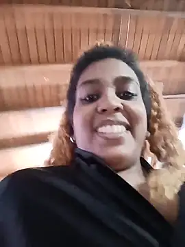 ELLA_KELLY live