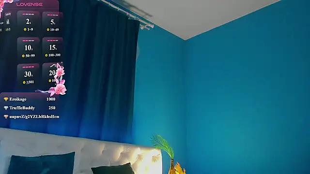 Linablueeyed live