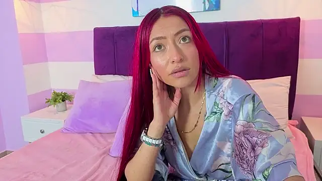Scarlett__bell live