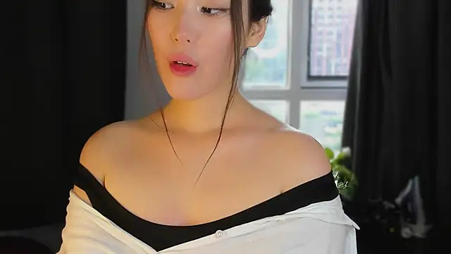 Lillie_sunn live