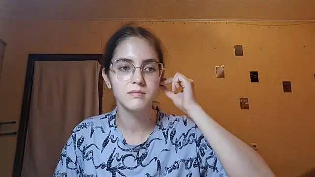Katelemon live