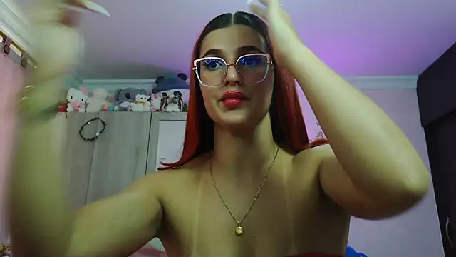 caroline_jonson live