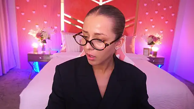 DoveLovee live