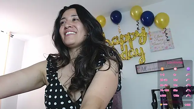 violeta_scott live