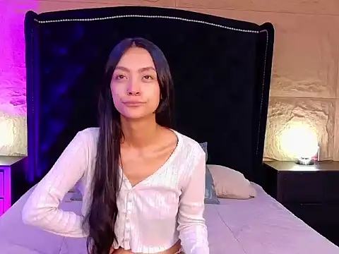 Ella_Walsh live