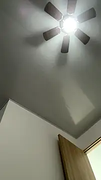 Scarlett_Livye live