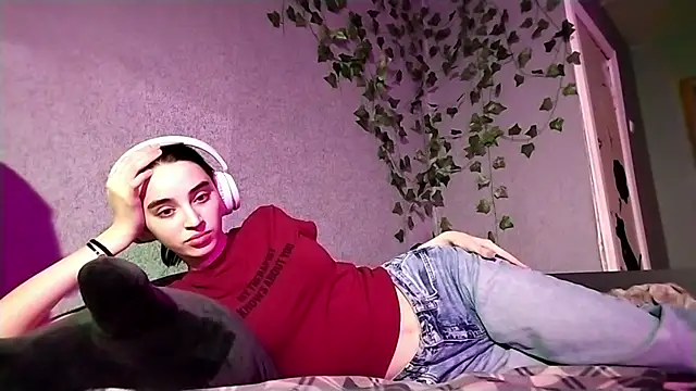 NightFoxxx profile