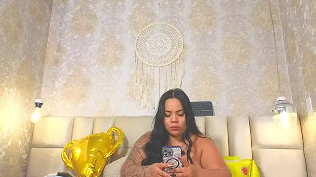EmilyQueen3x profile