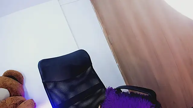 Charming_J live