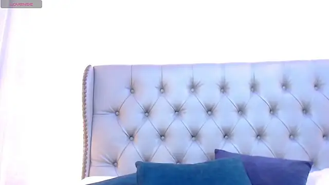 Liiamthompson live